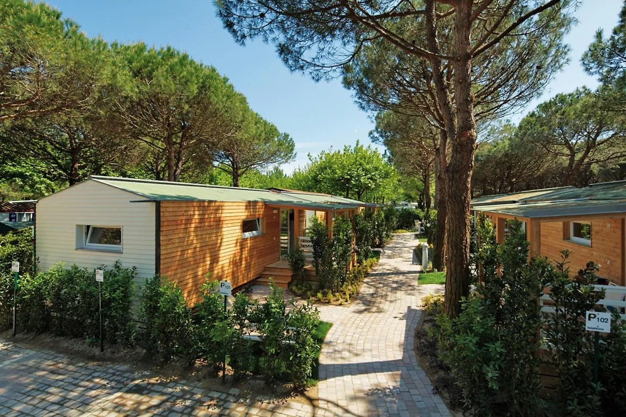 קוואלינו-טראפורטי Italy Camping Village איטליה
